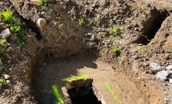 Petite maçonnerie sur Porto-Vecchio : création d'un regard, Porto-Vecchio, ACM Assainissement